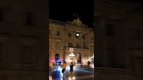 Barcelona de noche: lo que nadie te muestra 🌙🚶‍♂️ #travel #barcelona #turism #viajes