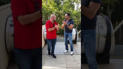 “Palmas, calle y corazón: el sonido de España”  #viajar #barcelonaattractions #travel #spain